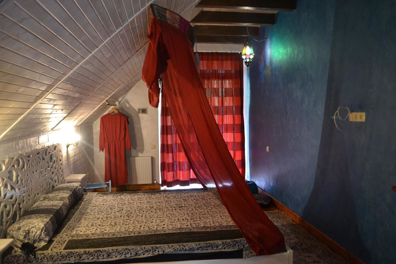 Гостевой дом Romantic Guest House Каменец-Подольский-34