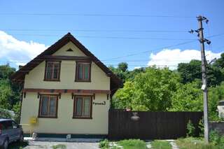 Гостевой дом Romantic Guest House Каменец-Подольский-1